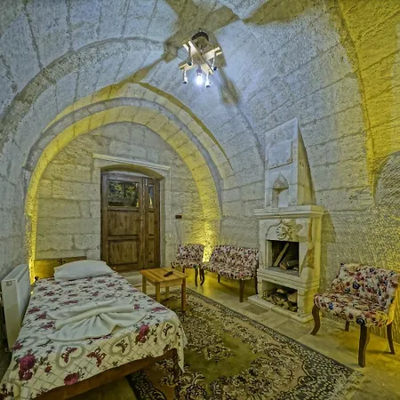 Проживание в семье Cappa Cave